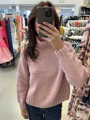 Sweater No. 9 - kit på blød og lækker strik, lyserød